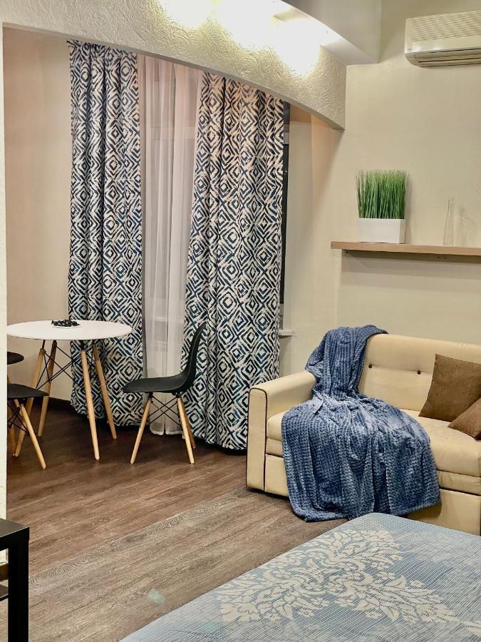 Apartment near Zybitskaya Minsk Dış mekan fotoğraf